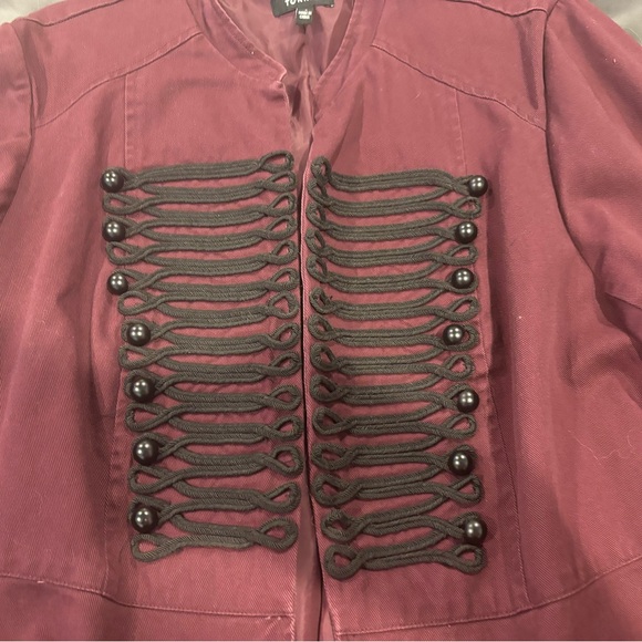Torrid jacket with great detailing.  Color is a faded maroon color - Picture 3 of 7